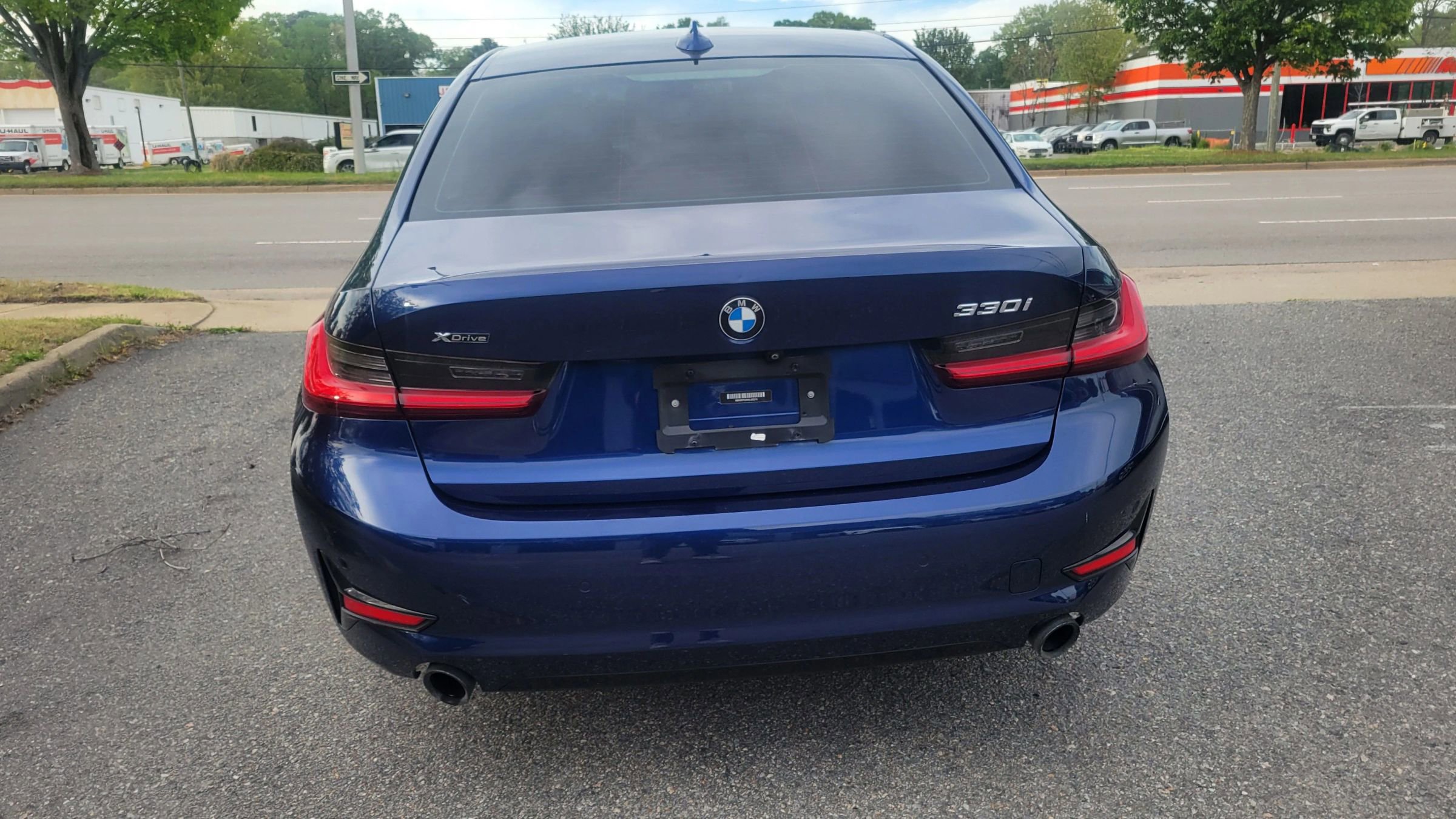 Used 2019 BMW 330i xDrive Sedan w/ Convenience Package AWD/4WD image 4