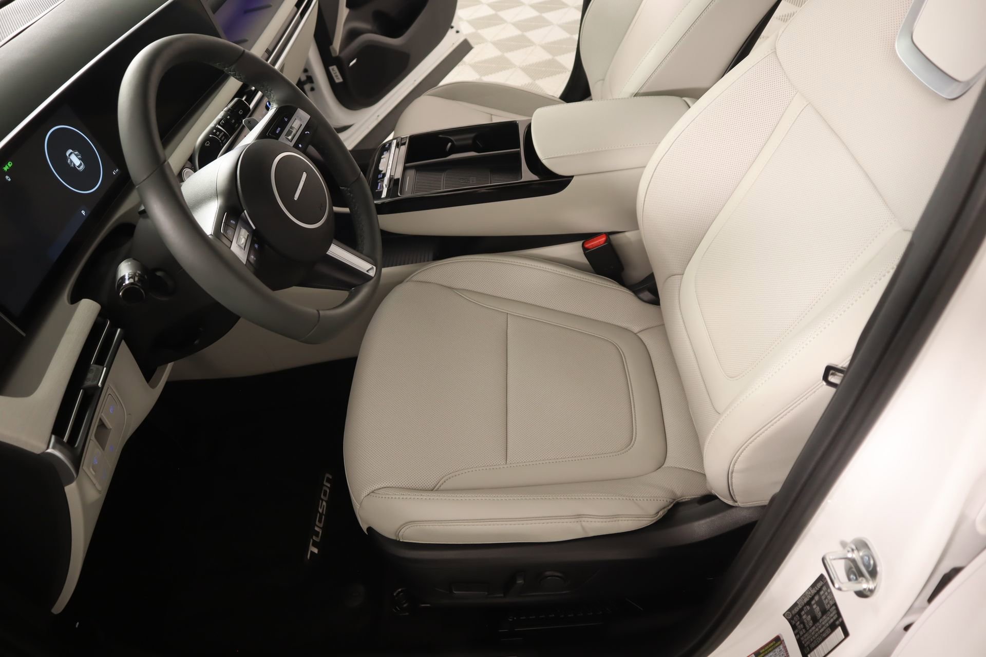 Certified 2026 Hyundai Tucson Limited image 11