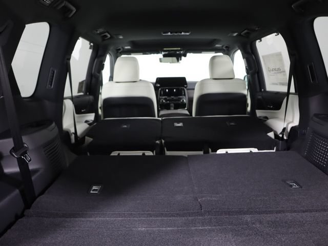 New 2026 Lexus LX 700h Luxury w/ Appearance Package AWD/4WD image 27