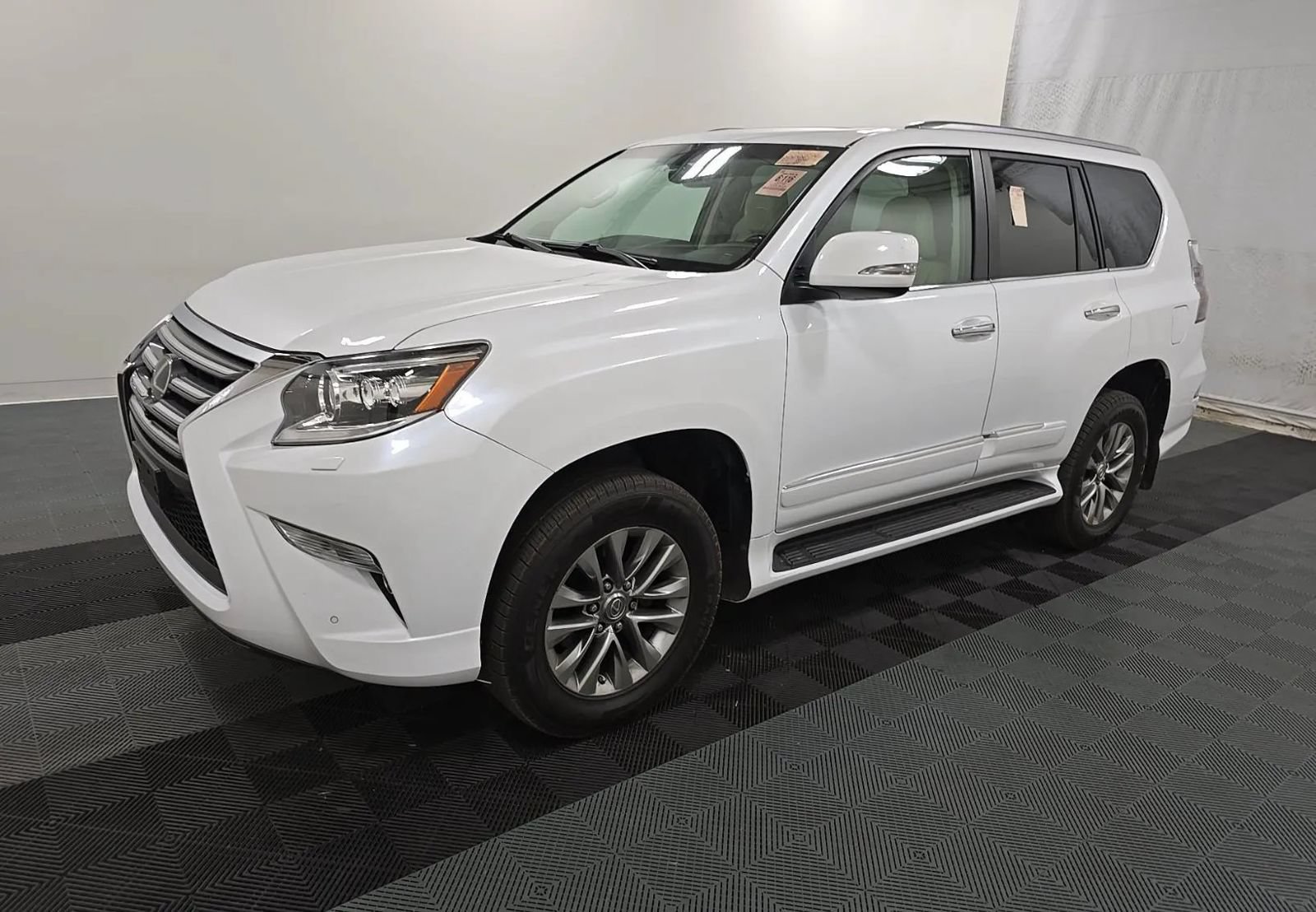 Used 2018 Lexus GX 460 Luxury AWD/4WD image 1