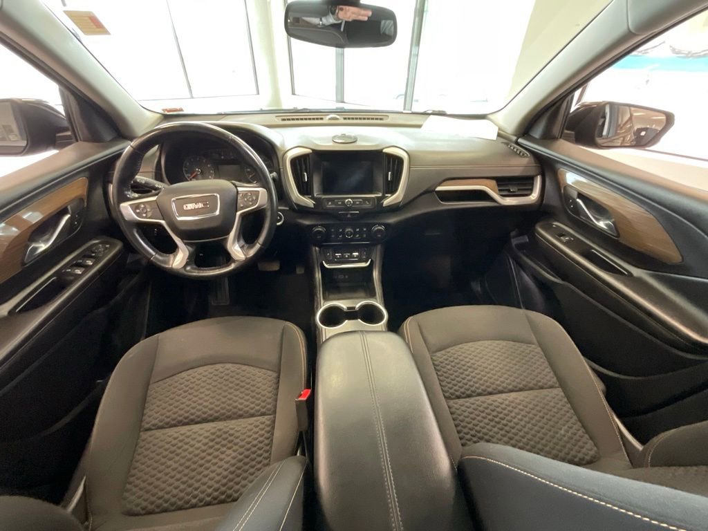 Used 2018 GMC Terrain SLE w/ Driver Convenience Package image 8
