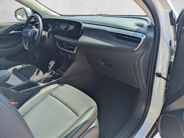 Used 2025 Buick Encore GX Preferred image 20