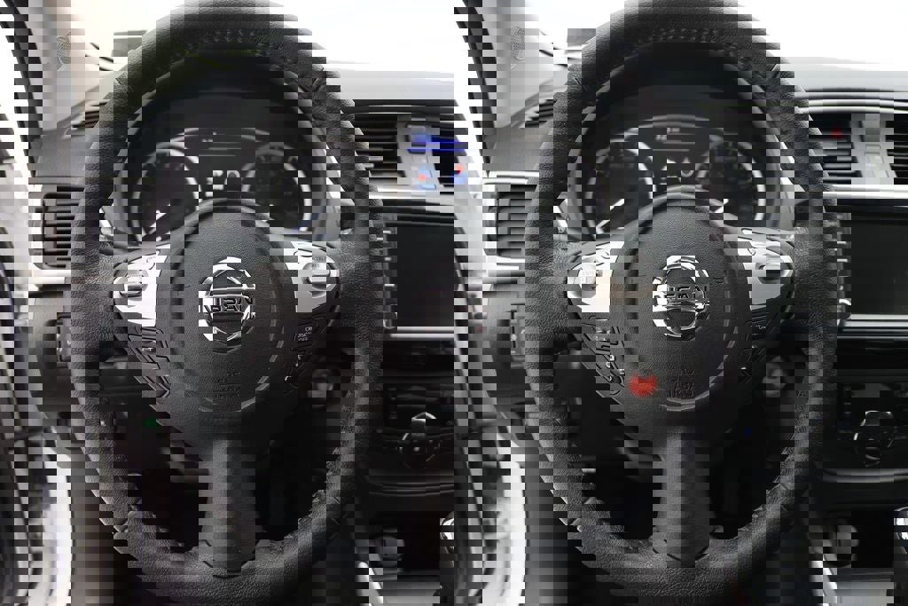 Used 2019 Nissan Sentra SV image 16