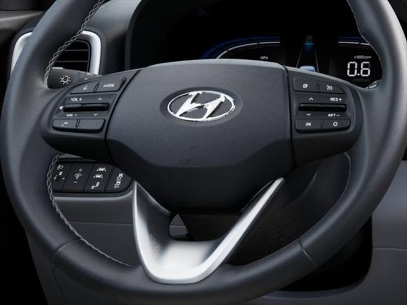 New 2026 Hyundai Venue SEL FWD image 15