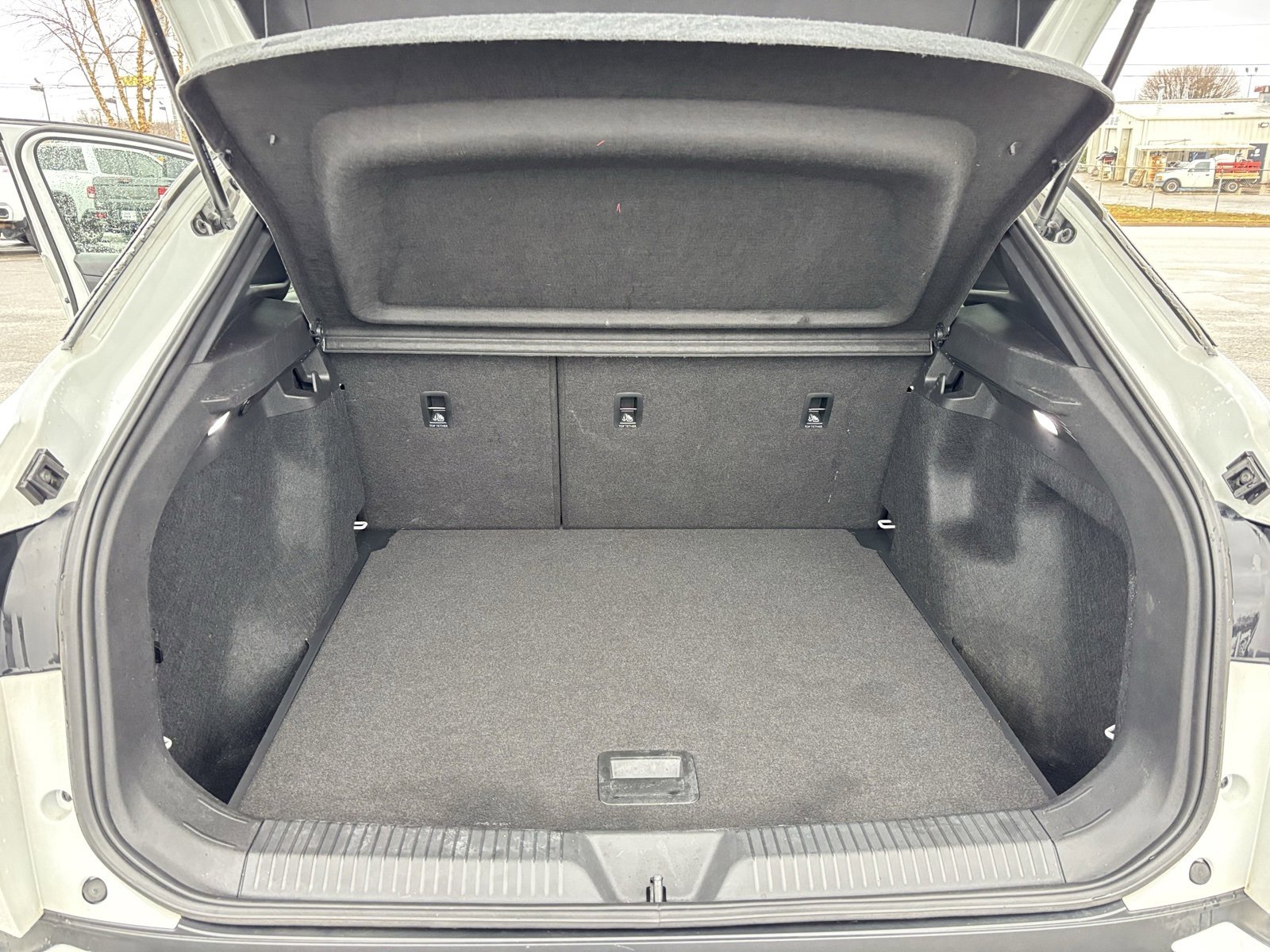 Used 2023 Volkswagen ID.4 Pro image 21