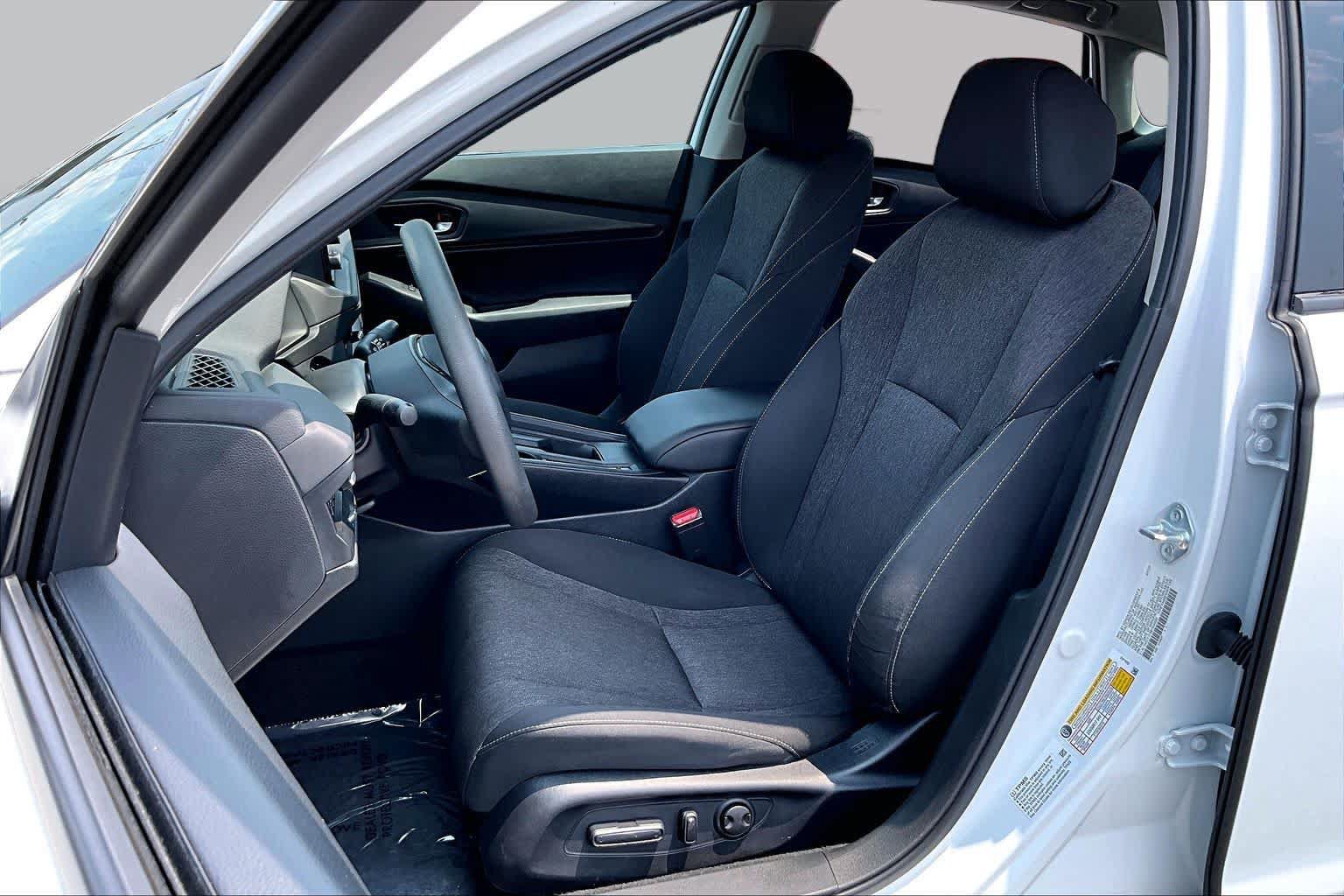 Used 2023 Honda Accord EX image 8