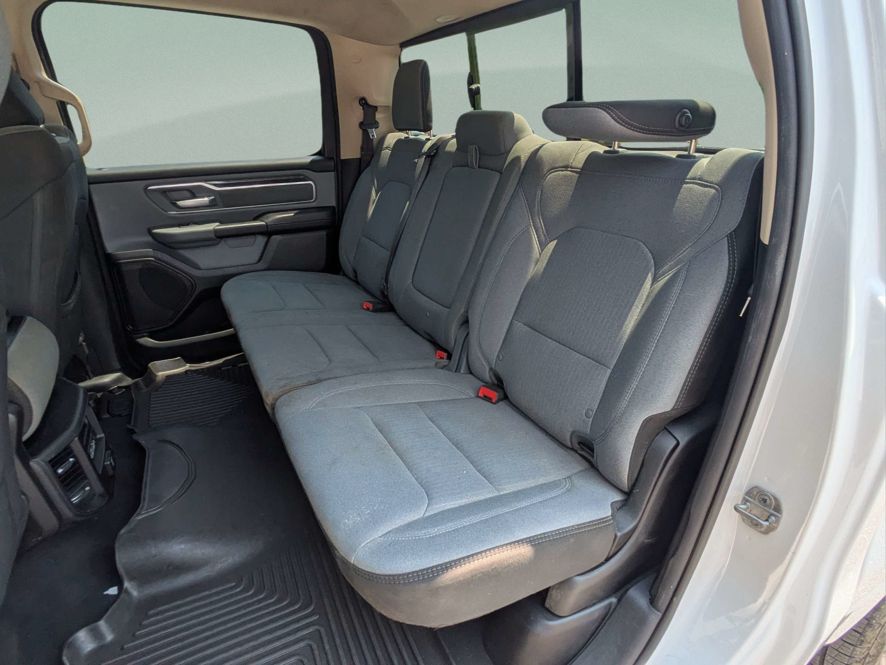 Used 2019 RAM 1500 Big Horn RWD image 10