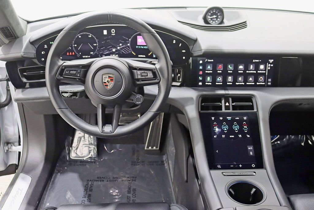 Used 2023 Porsche Taycan Turbo image 13