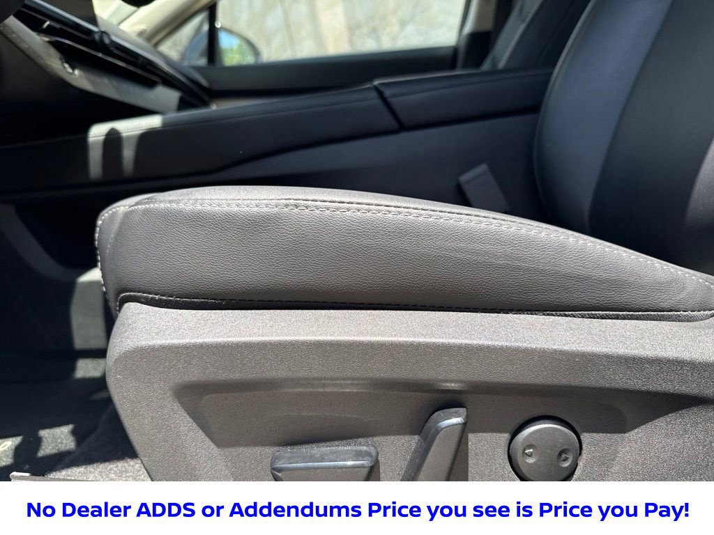 Used 2025 Nissan Murano SL w/ Cargo Package AWD/4WD image 14