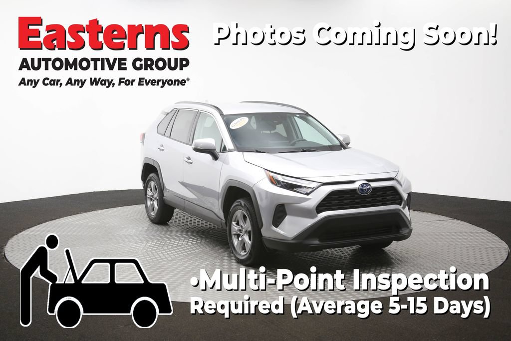 Used 2024 Toyota RAV4 XLE AWD/4WD image 48
