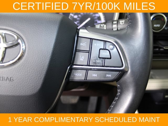 Used 2020 Toyota Highlander XLE AWD/4WD image 22