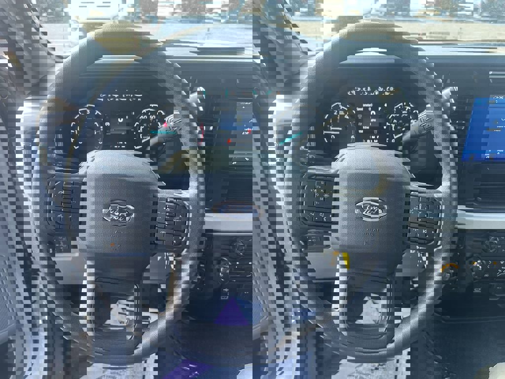 Used 2024 Ford F550 4x4 Regular Cab Super Duty image 13