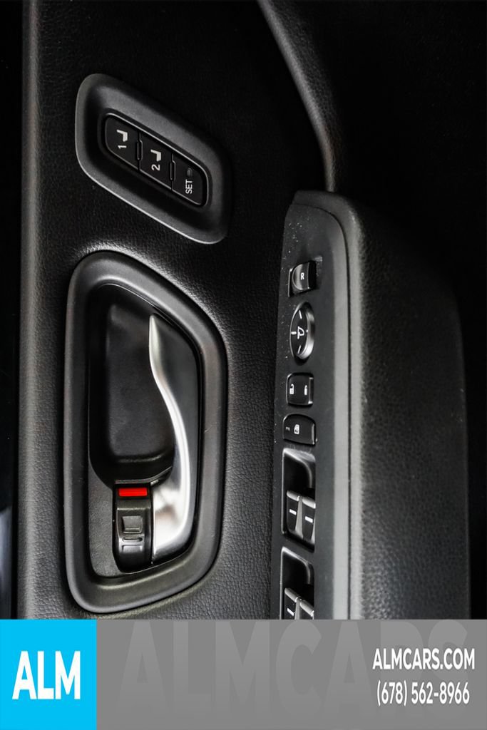 Used 2023 Honda Pilot EX-L image 29