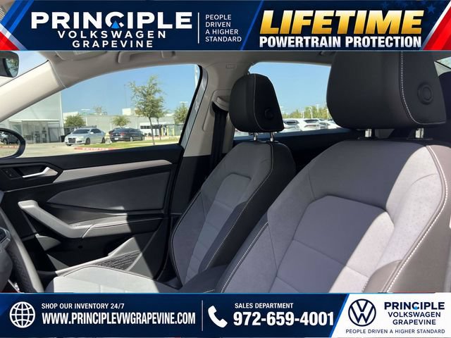 New 2027 Volkswagen Jetta SE FWD image 12