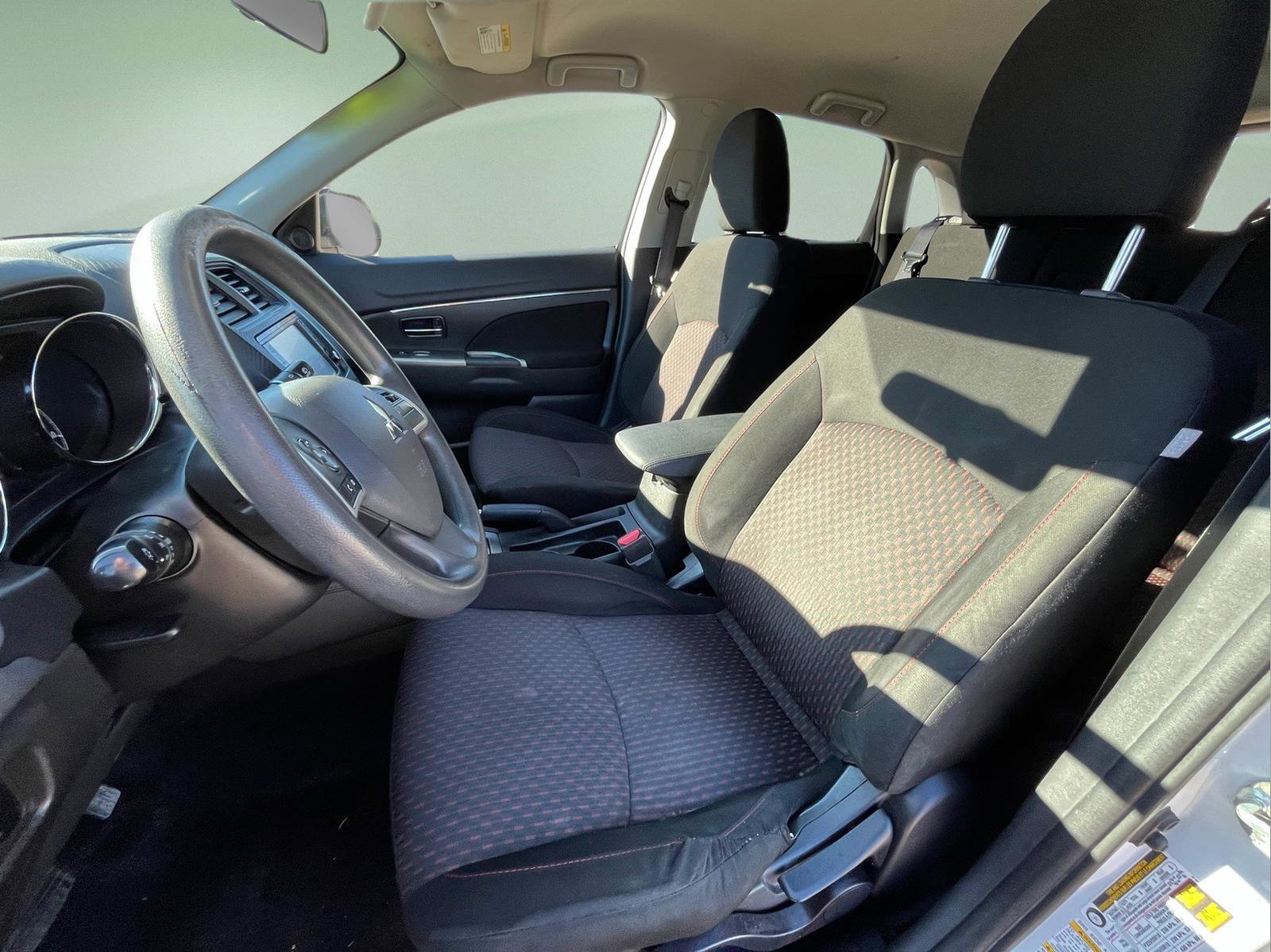 Used 2018 Mitsubishi Outlander Sport ES AWD/4WD image 12