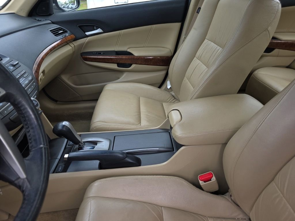 Used 2012 Honda Accord EX-L image 18