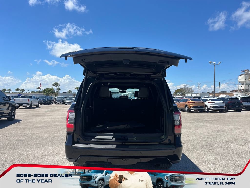 Used 2021 Ford Expedition Max Limited image 18