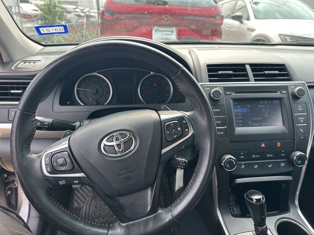 Used 2017 Toyota Camry SE FWD image 7