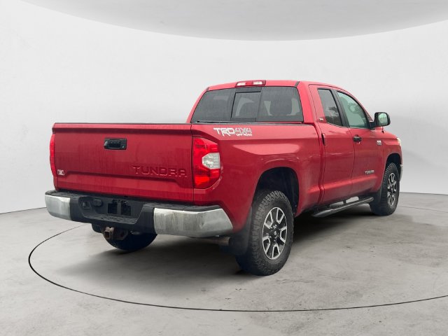 Used 2018 Toyota Tundra SR5 w/ TRD Off Road Package AWD/4WD image 5