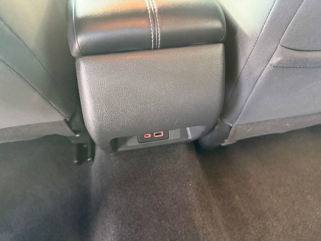 Used 2025 Nissan Altima 2.5 SV image 26