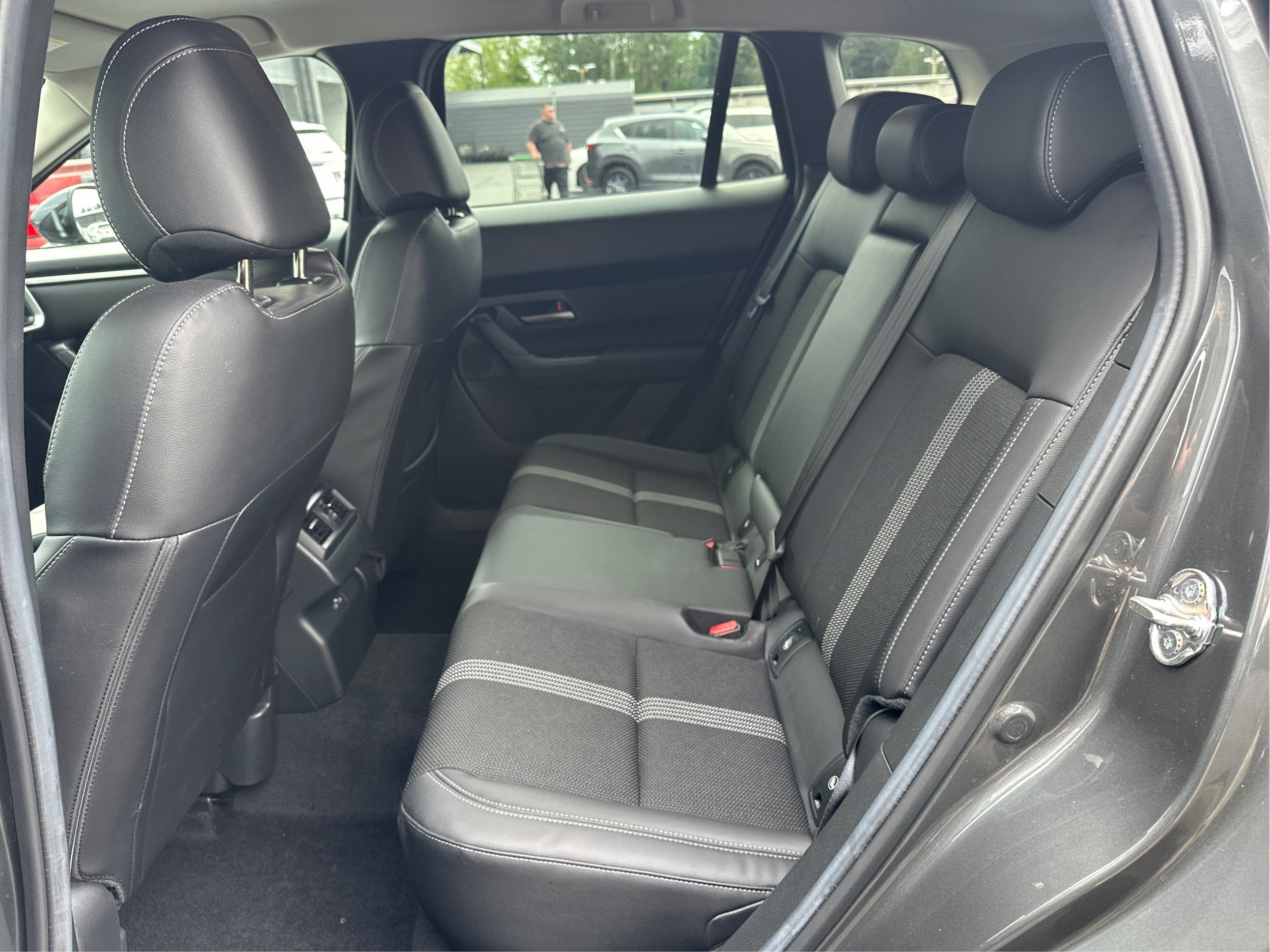 Used 2025 MAZDA CX-50 AWD 2.5 S w/ Weather Package image 10