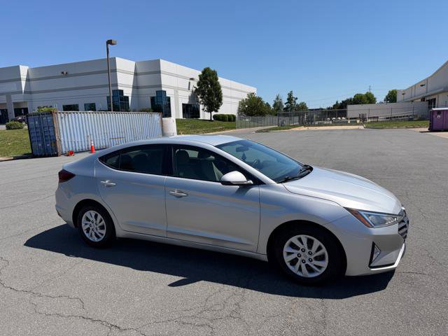Used 2019 Hyundai Elantra SE FWD image 7