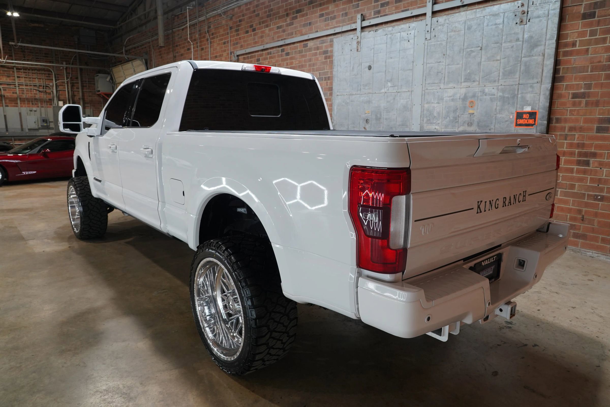 Used 2017 Ford F250 King Ranch w/ King Ranch Ultimate Package image 11