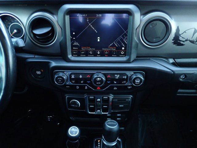 Used 2021 Jeep Gladiator Willys image 14