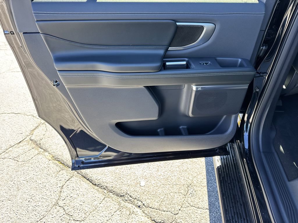 New 2026 Ford Expedition Max Platinum w/ Stealth Appearance Package image 22