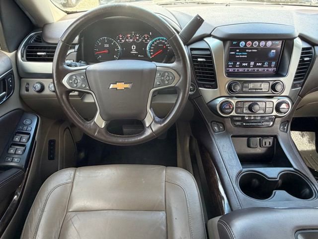 Used 2017 Chevrolet Suburban LT w/ LT Signature Package AWD/4WD image 19