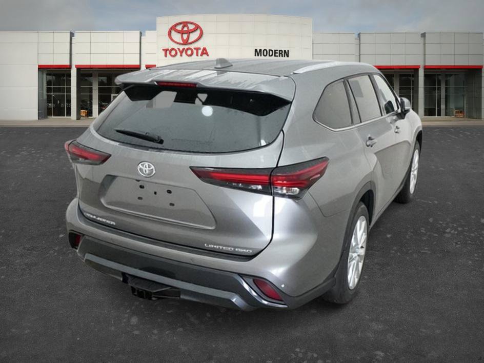 New 2026 Toyota Highlander Limited AWD/4WD image 11