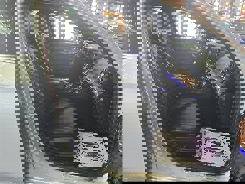 Used 2017 Mercedes-Benz E 300 image 16