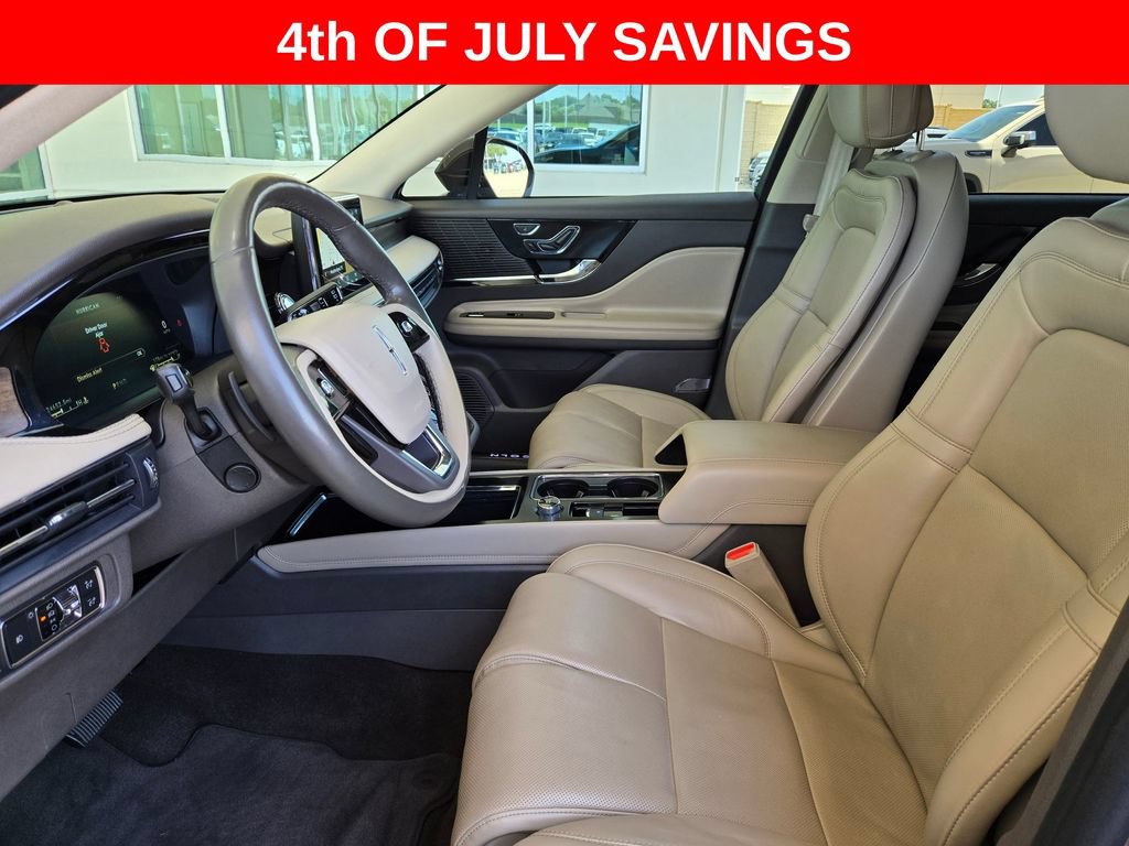 Used 2022 Lincoln Corsair Reserve w/ Equipment Group 201A AWD/4WD image 9