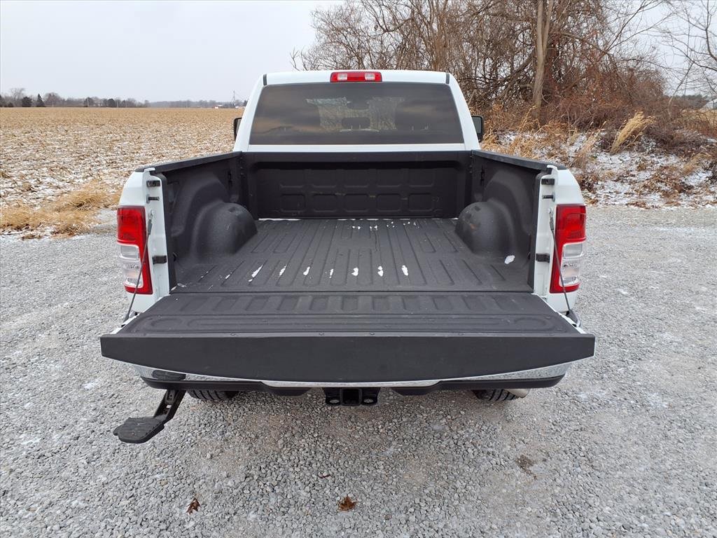 Used 2024 RAM 2500 Big Horn w/ Bed Utility Group image 32