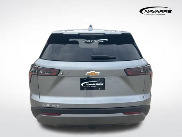 New 2026 Chevrolet Equinox LT FWD image 8