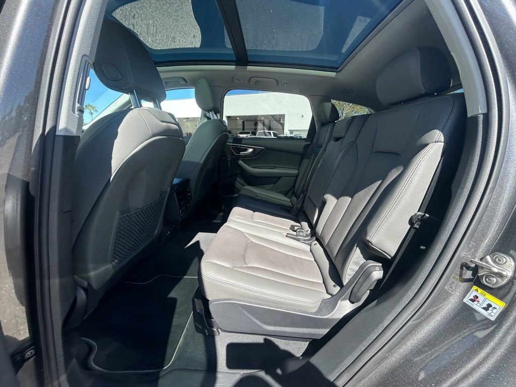 Used 2025 Audi Q7 3.0T Premium Plus image 33
