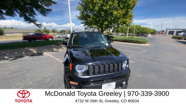 Used 2023 Jeep Renegade Altitude AWD/4WD image 3