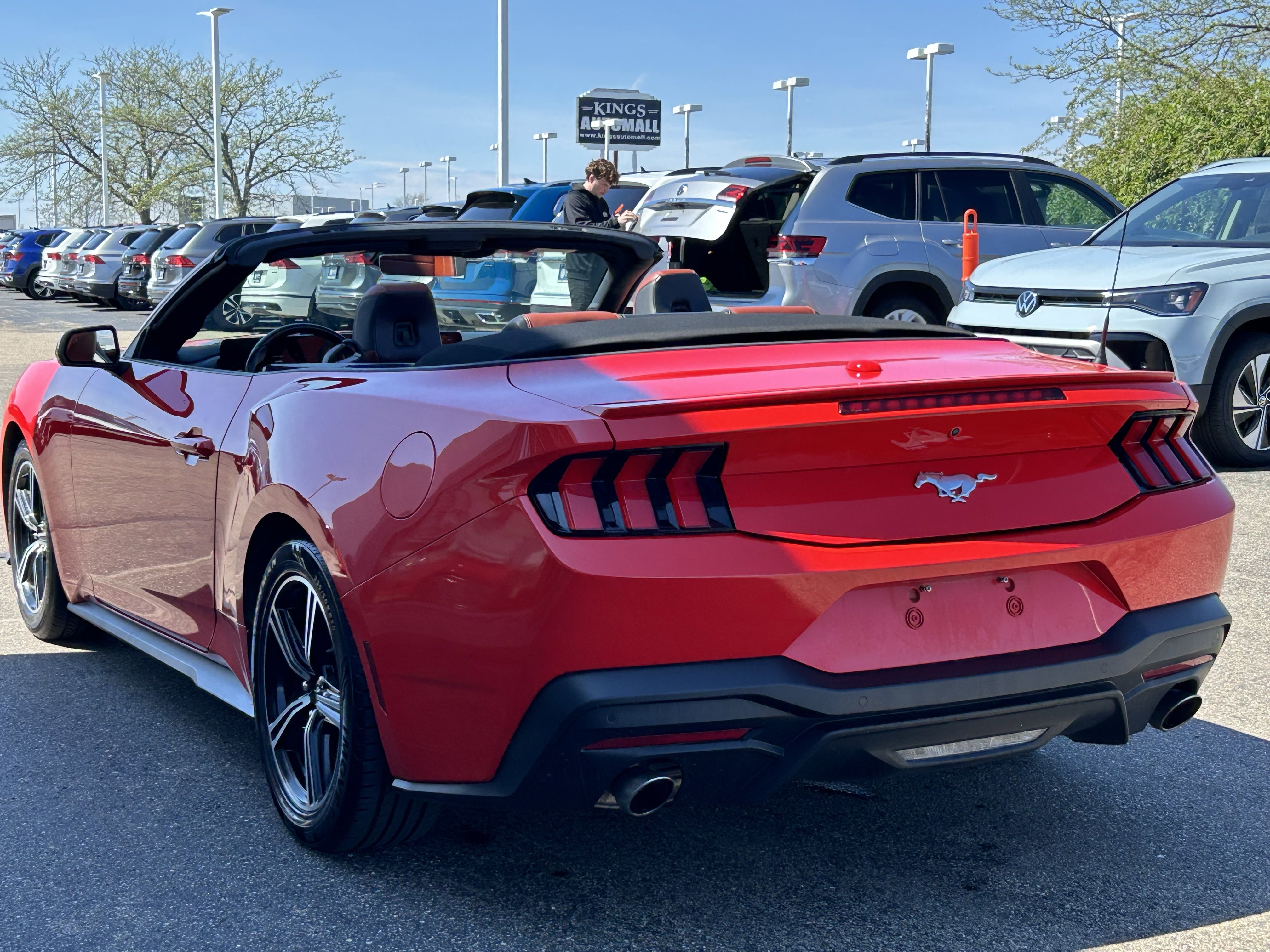 Used 2024 Ford Mustang Premium image 10