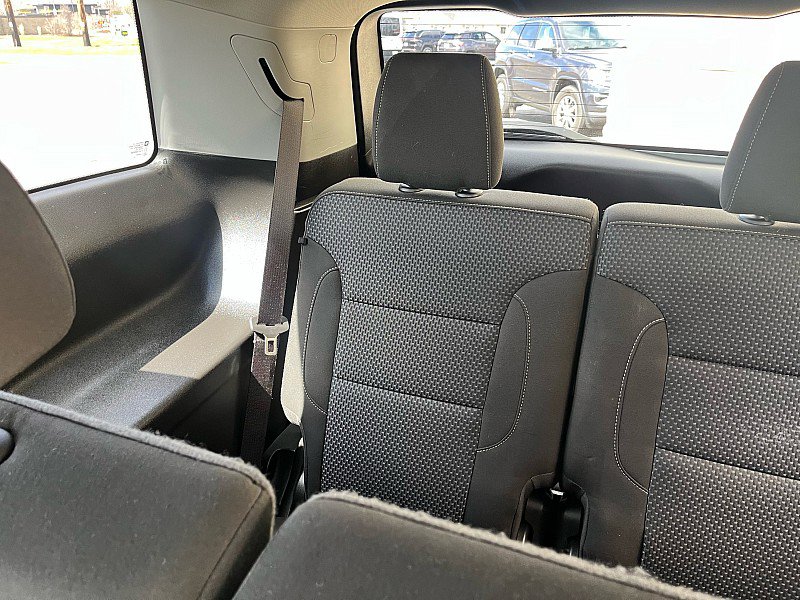 Used 2020 GMC Acadia SLE w/ Driver Convenience Package image 19