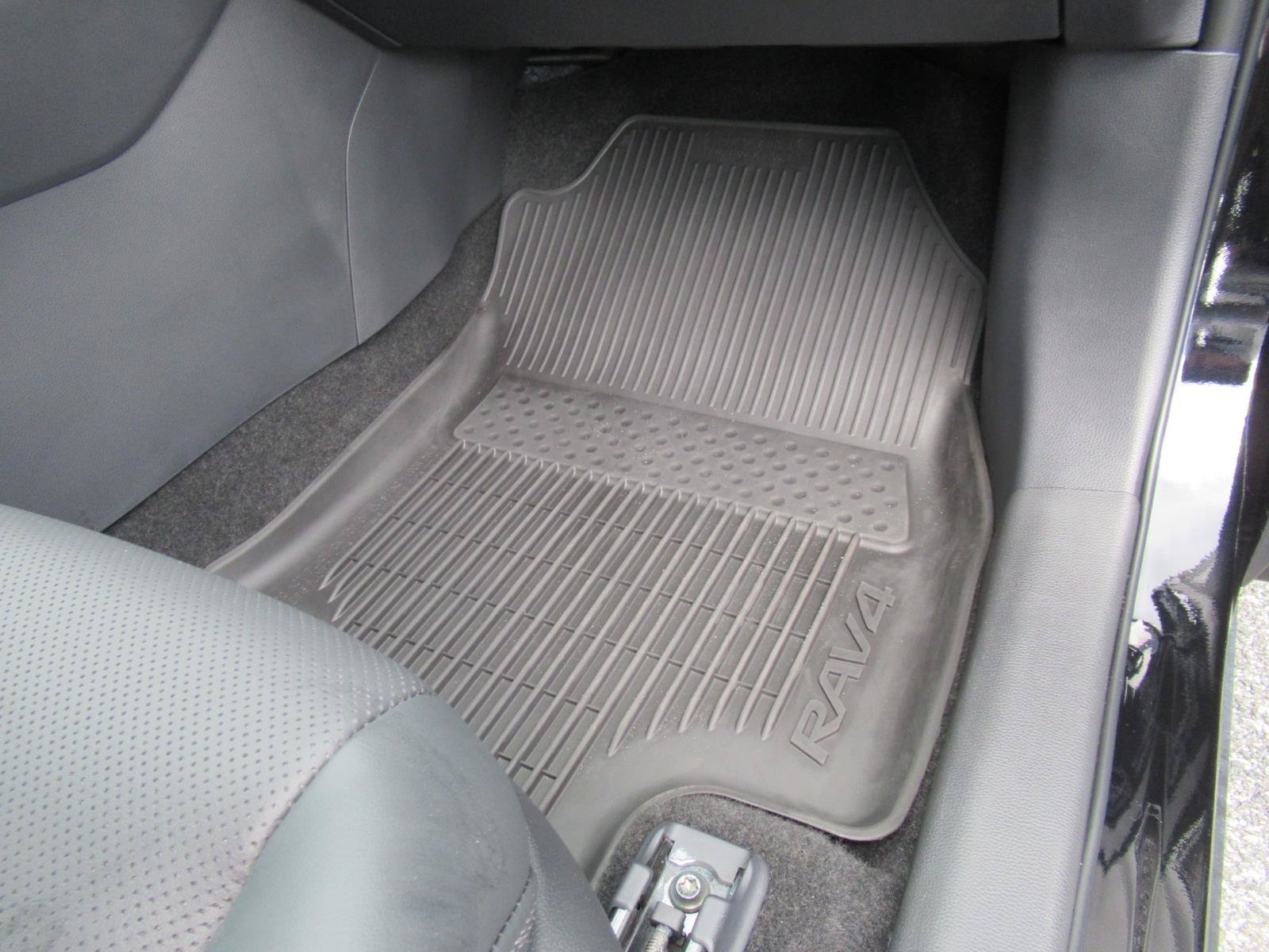 Used 2025 Toyota RAV4 Limited w/ Weather Package FWD image 33
