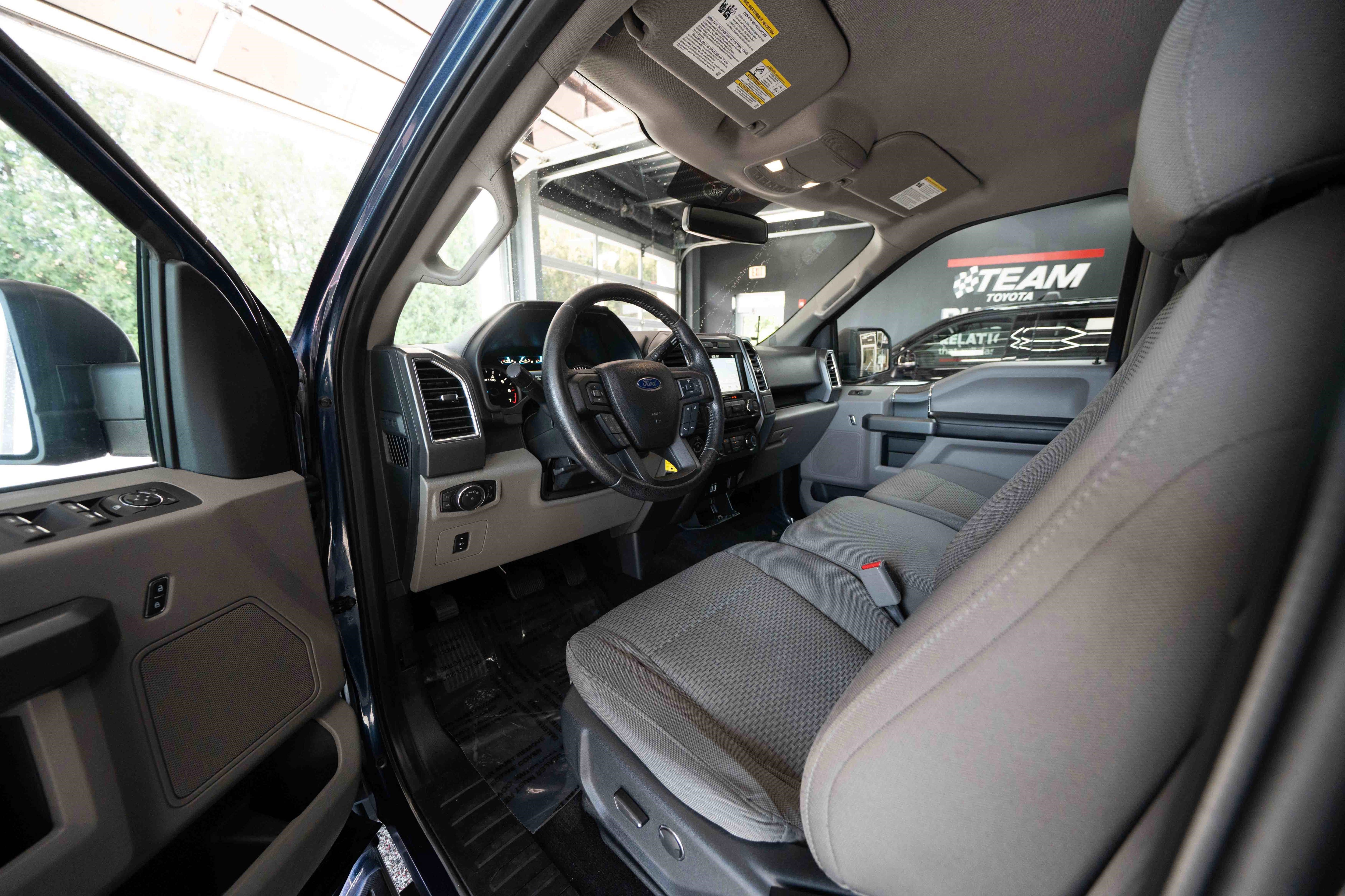 Used 2016 Ford F150 XLT w/ Equipment Group 301A Mid AWD/4WD image 8