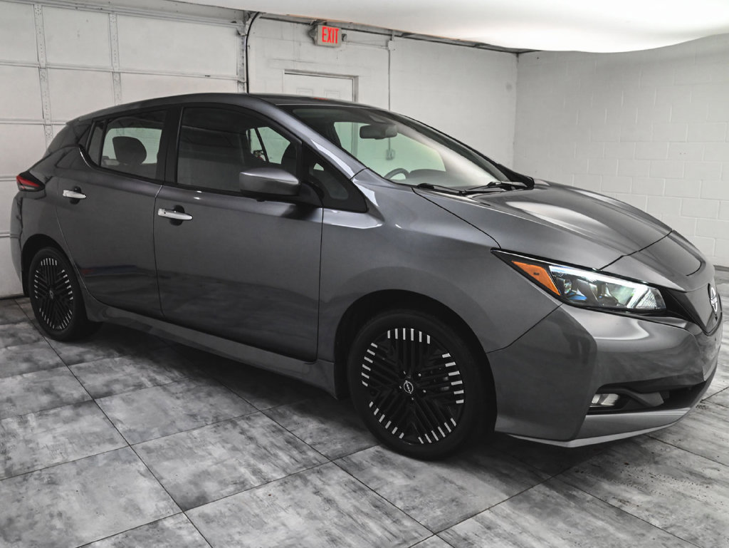 Used 2023 Nissan Leaf SV Plus FWD image 3
