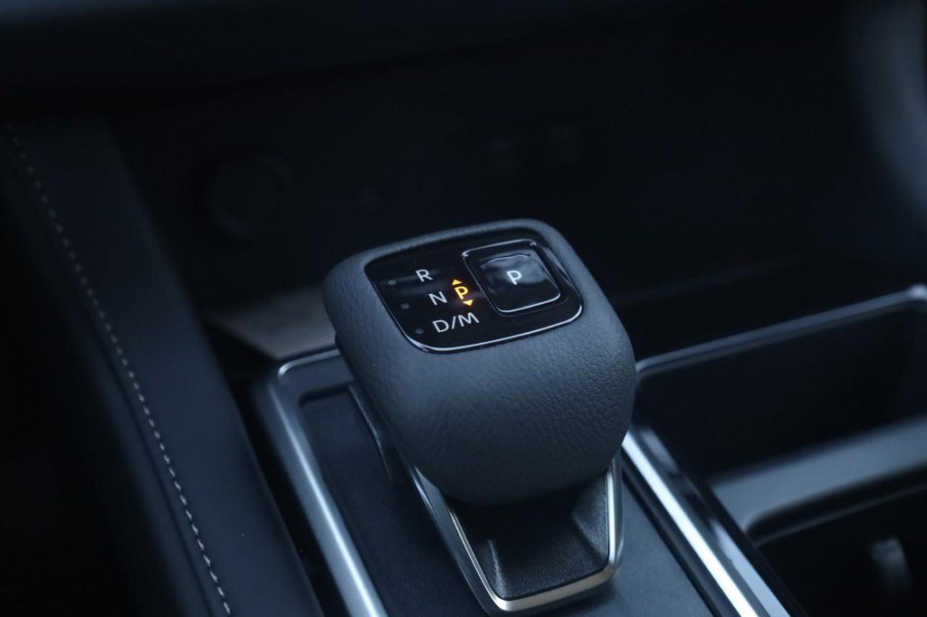 New 2026 Nissan Pathfinder SL image 19