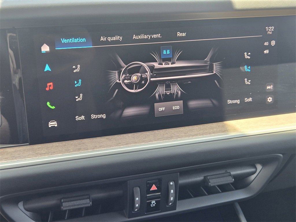 Used 2025 Porsche Cayenne S image 20