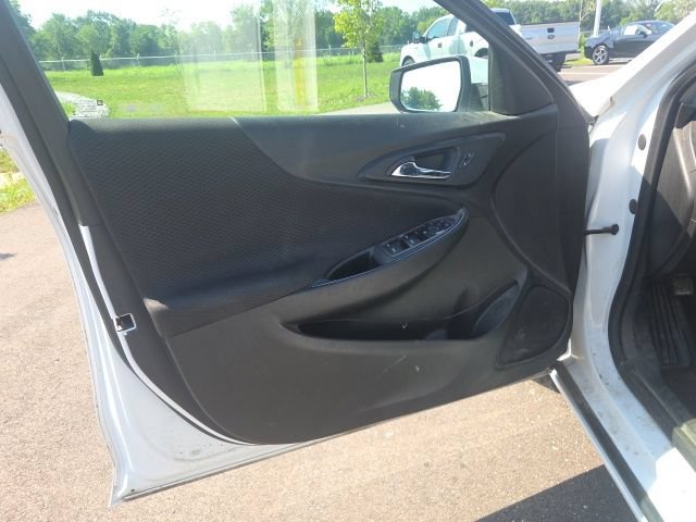 Used 2020 Chevrolet Malibu LT FWD image 20