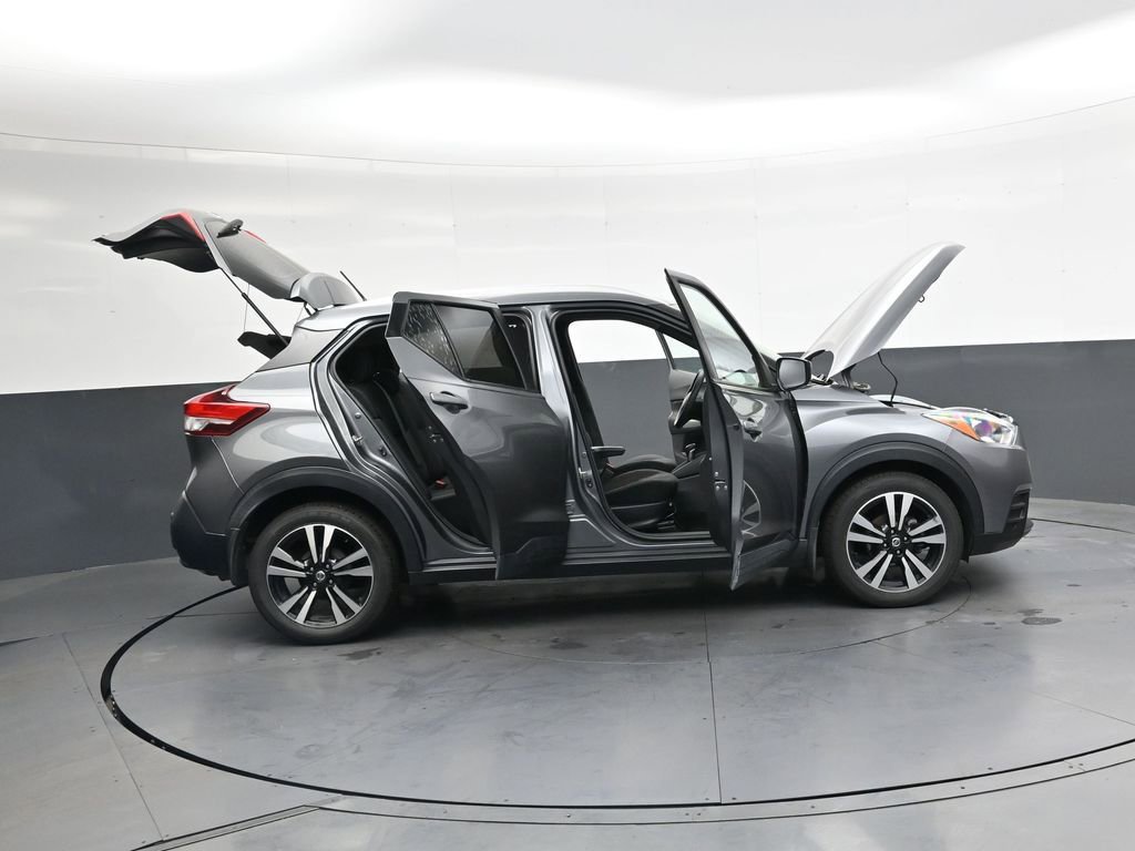 Used 2020 Nissan Kicks SV image 44