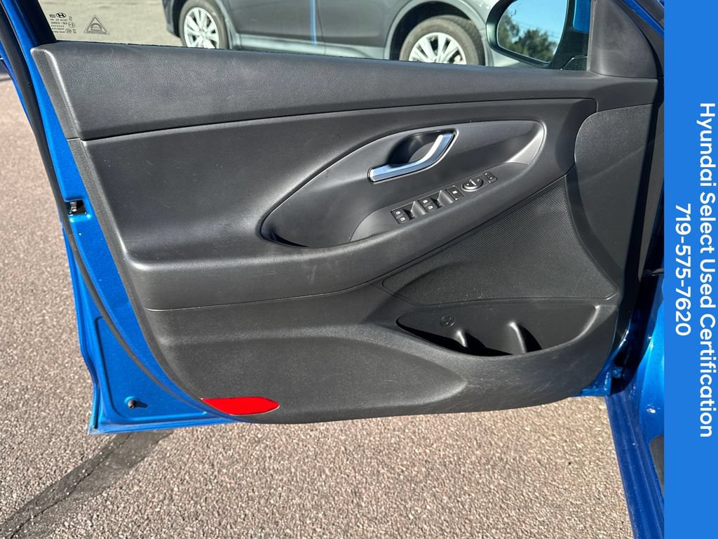 Used 2018 Hyundai Elantra GT Sport FWD image 26