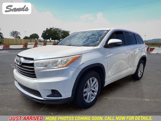 Used 2014 Toyota Highlander LE