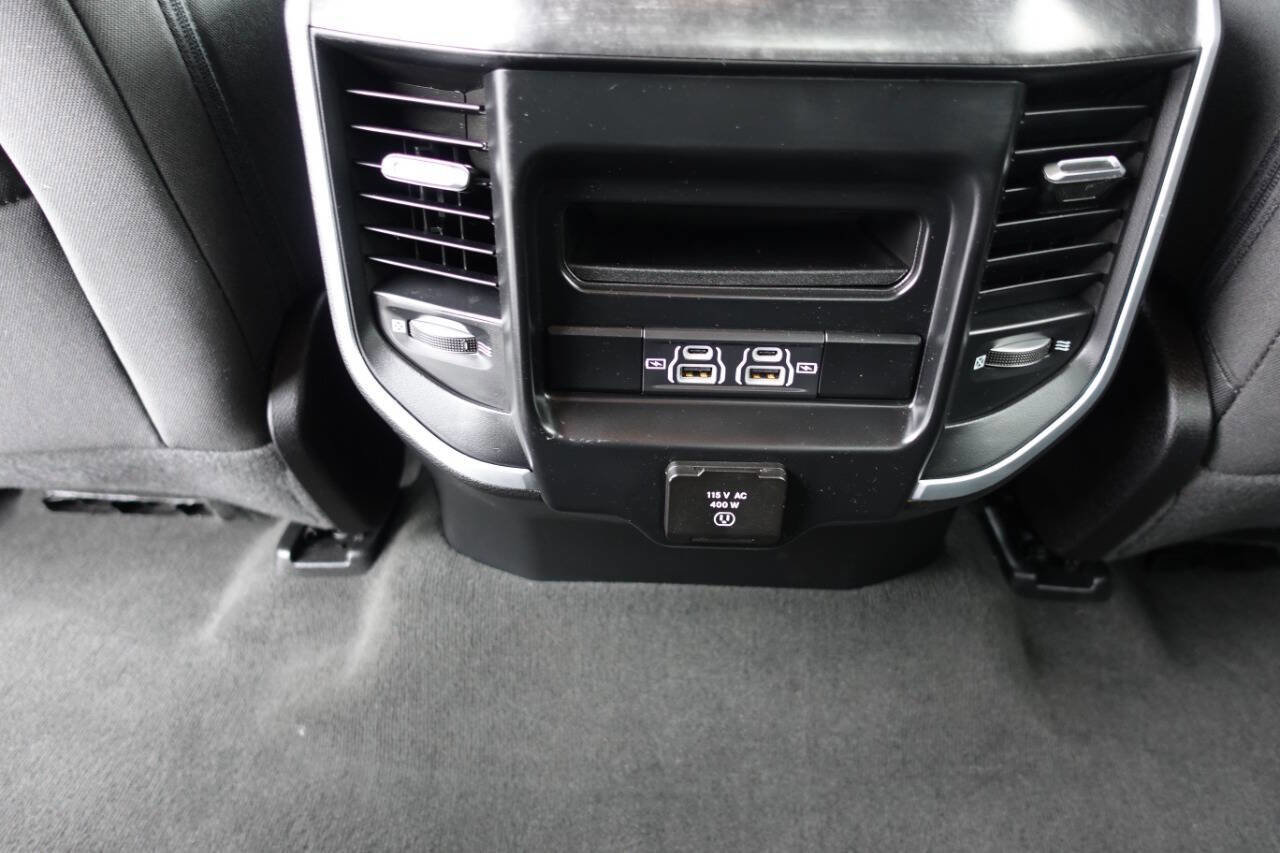 Used 2022 RAM 1500 Big Horn AWD/4WD image 43