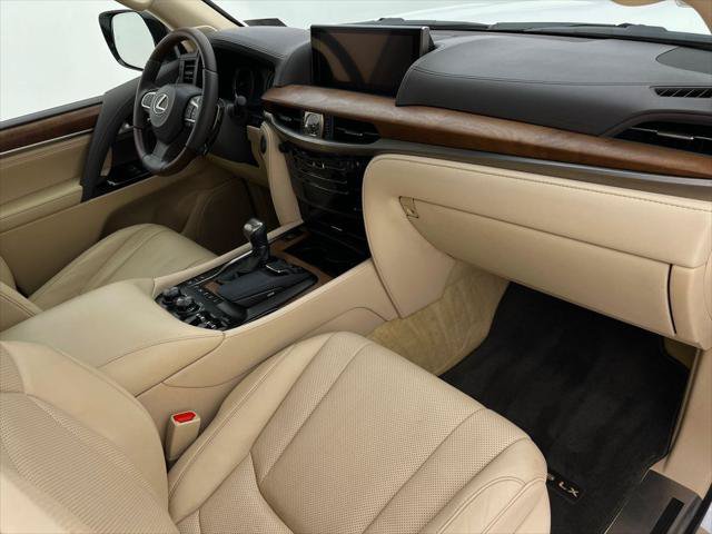 Certified 2021 Lexus LX 570 4WD w/ Luxury Package image 13